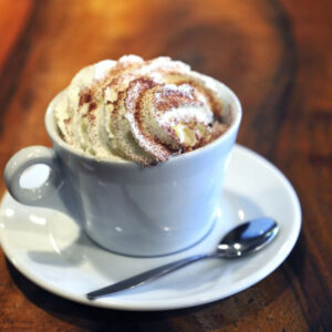 Cappuccino venoi ( Avec crème chantilly )